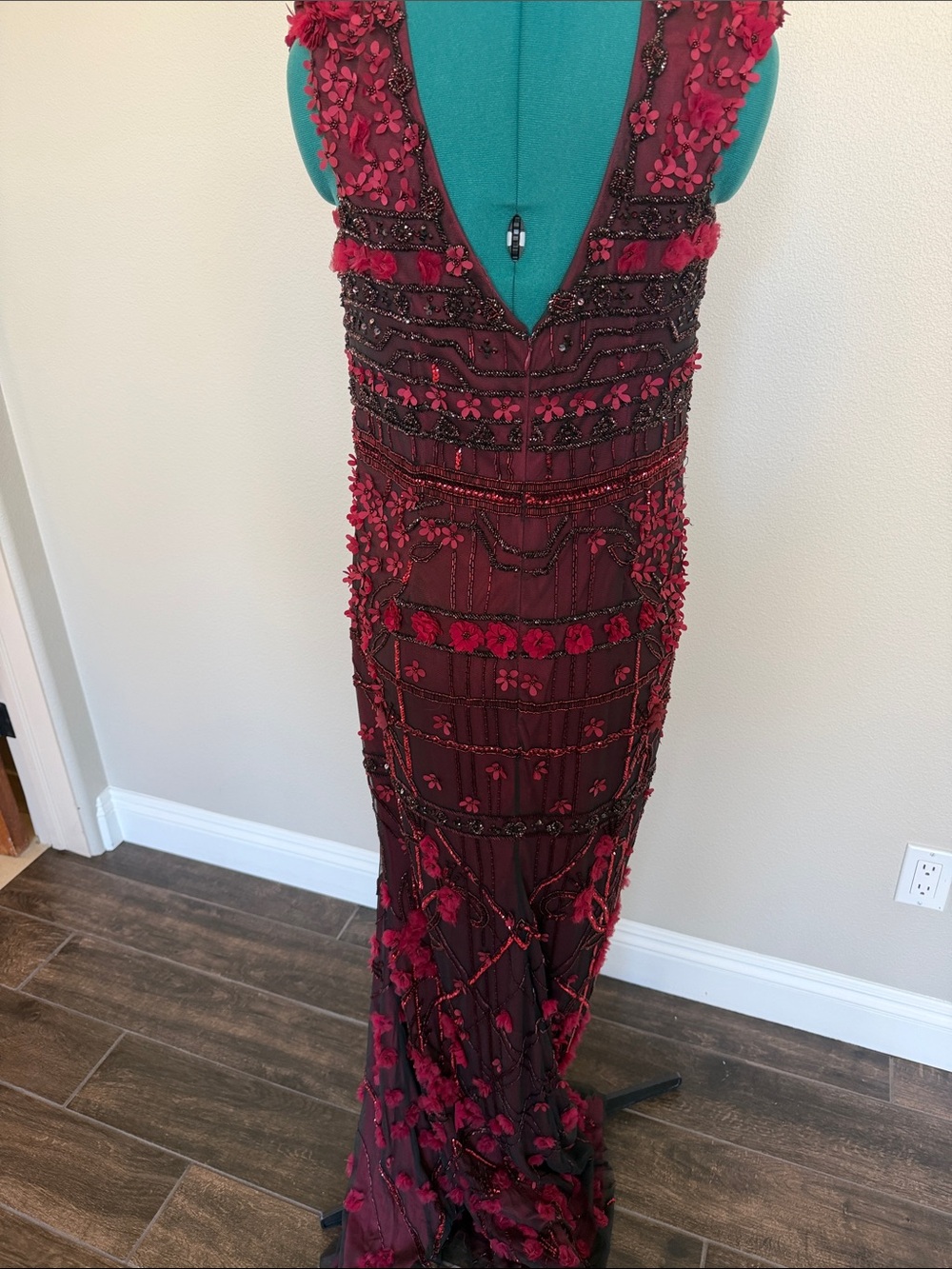 Theia Red Cocktail Dress with Branded Label - Picture 3 of 6